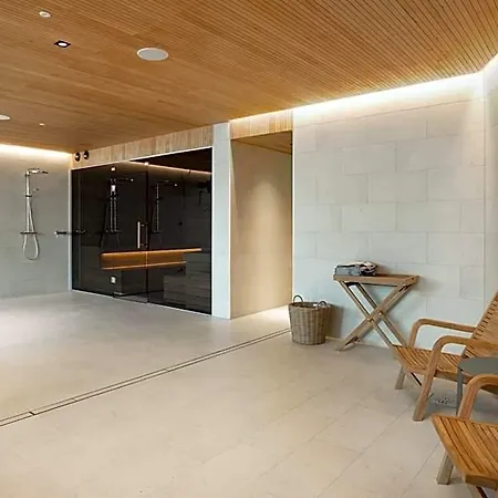 Noli Malmi Hotel Helsinki